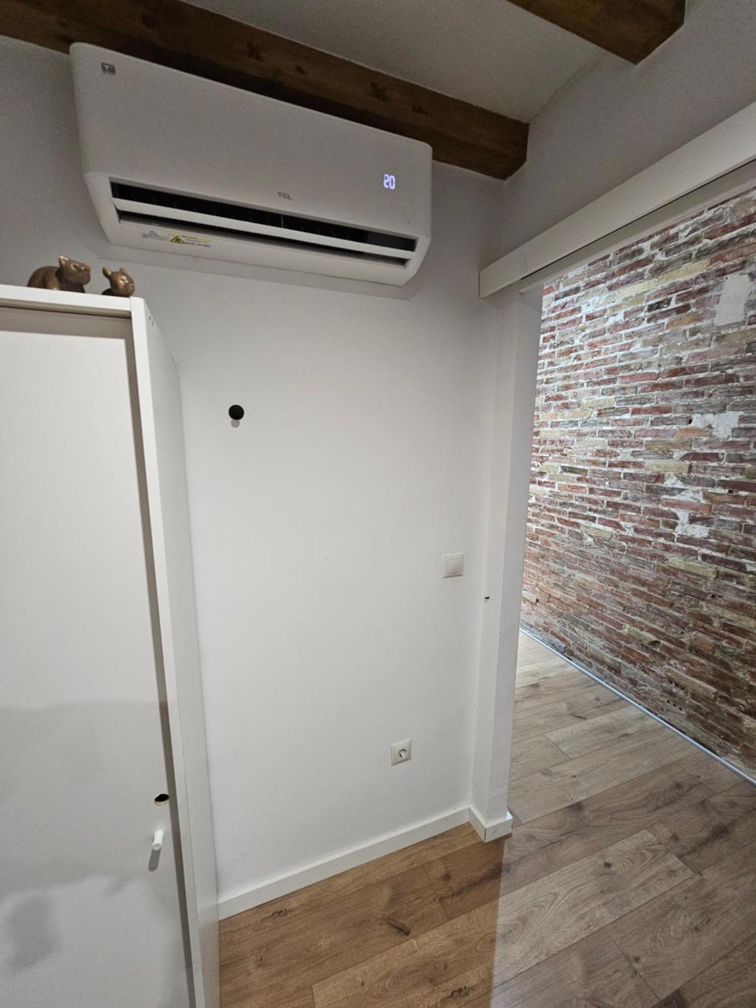 Bear Homes - Olimpia Suite Valencia Exteriör bild